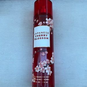 Bath & Body Works Japanese Cherry Blossom Body Mist